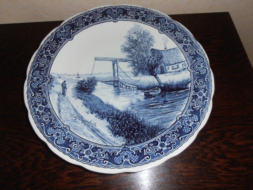 Bord Boch Delfts 31 cm diameter, Ophalen