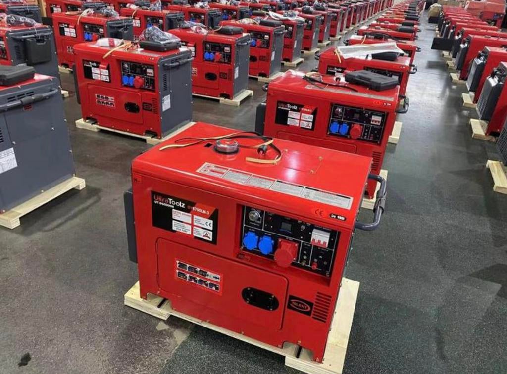 Diesel generator NIEUW 5,4 kVA 5000W, Doe-het-zelf en Bouw, Ophalen, Nieuw