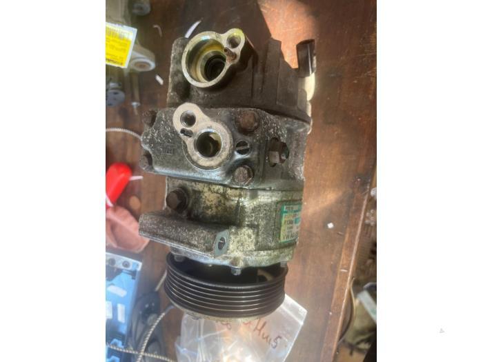 Pompe clim d'un Volkswagen Passat, Enlèvement ou Envoi, 3 mois de garantie, Utilisé, Volkswagen
