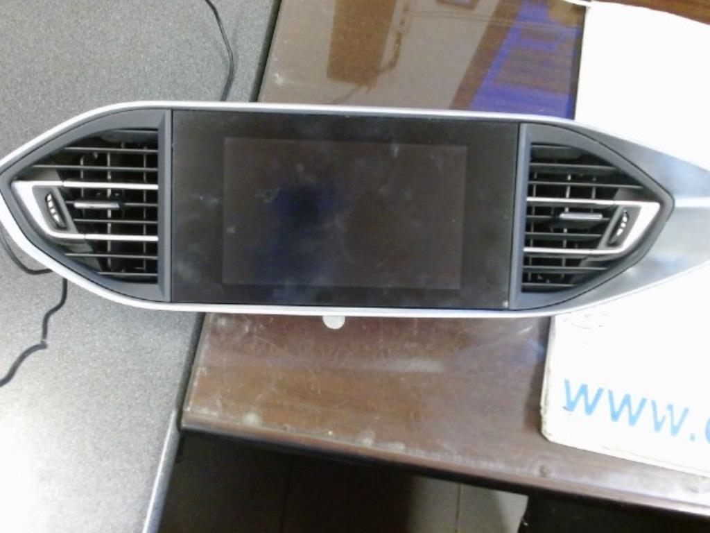 Écran GPS Peugeot 308 2 SW 2017 9828476980 (328A), Autos : Pièces & Accessoires, Enlèvement, Utilisé, Peugeot