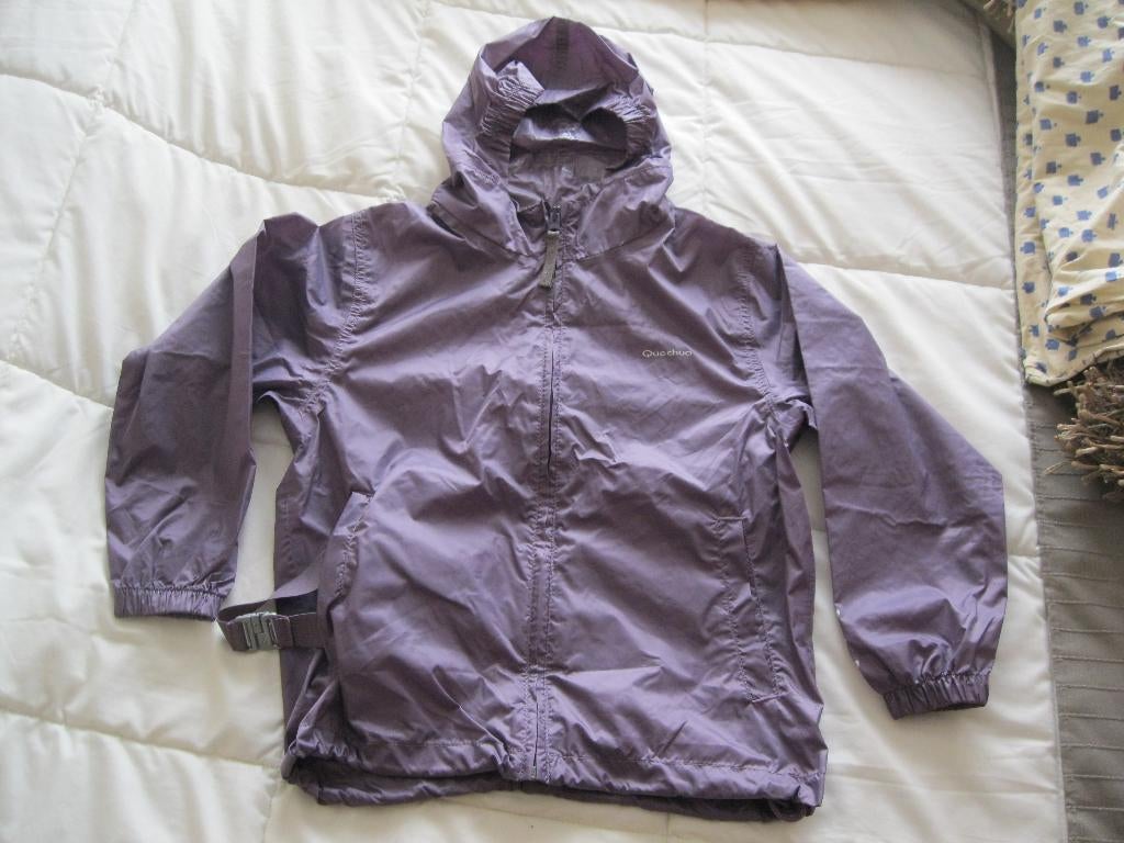Decathlon paarse regenjas 6 jaar, Kinderen en Baby's, Gebruikt, Quechua, Meisje, Ophalen of Verzenden