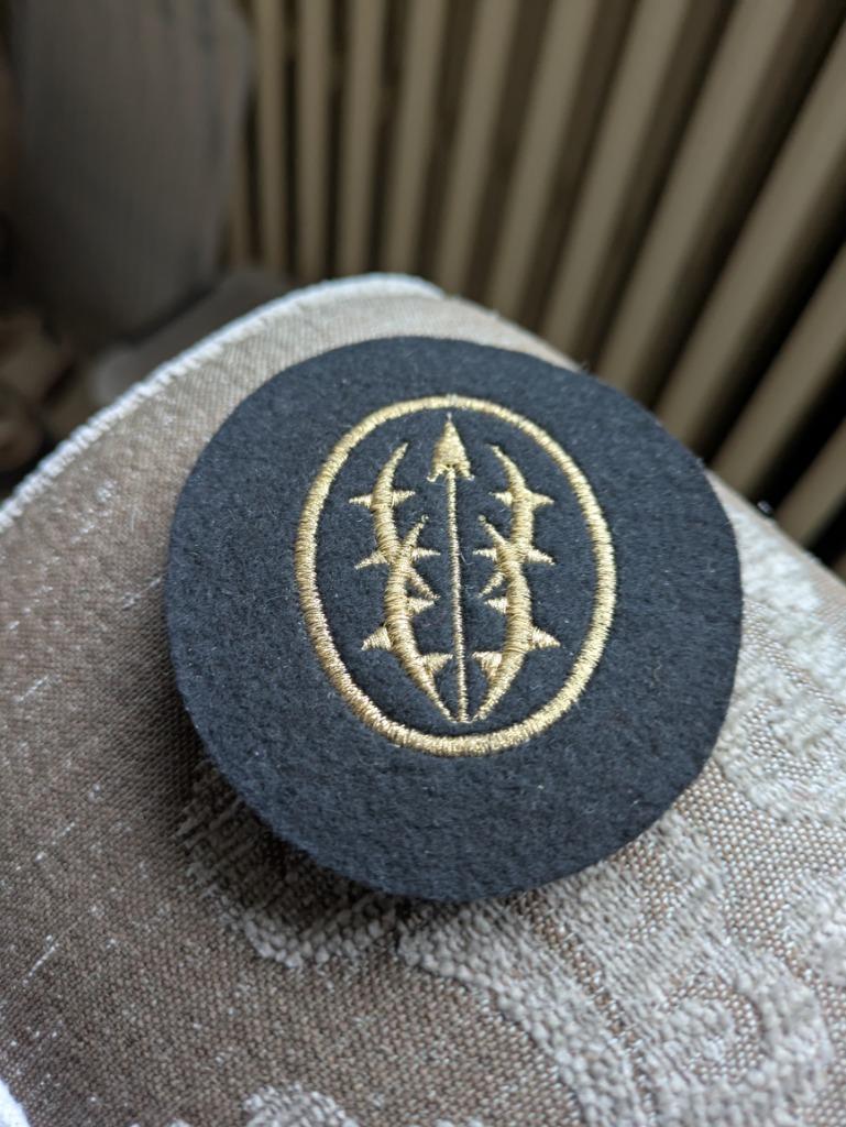 kepie kenteken politie Gabonnaise, Enlèvement ou Envoi, Autres, Emblème ou Badge
