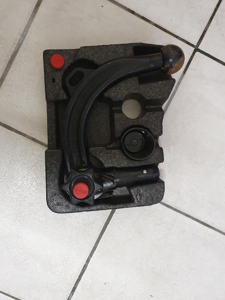 westfalia trekhaak kogel Caddy, Ophalen, Gebruikt