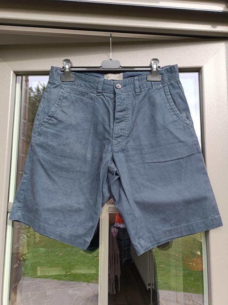 Marineblauwe chinoshort voor heren van Primark, Kleding | Heren, Ophalen of Verzenden, Gedragen, Blauw