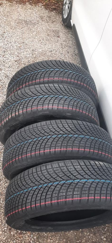 Pneus 4 saisons, Autos : Pièces & Accessoires, Pneus & Jantes, Enlèvement, Pneu(s)