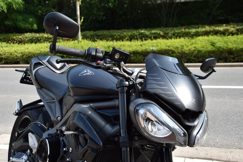 TRIUMPH STREET TRIPLE 765 R - 2022 - eerste eigenaar, Bedrijf, 3 cilinders, 765 cc, Meer dan 35 kW