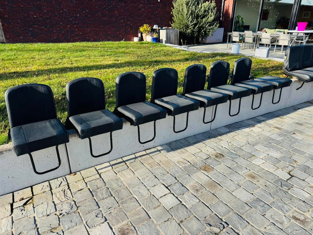 Defender achterbank origineel en nieuwstaat. Prijs per zitje, Ophalen, Land Rover