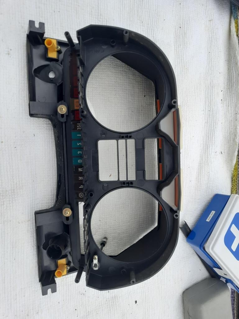 Bmw e24 tellerbak dashboard met kleine barst, Auto-onderdelen, Dashboard en Schakelaars, Ophalen, BMW