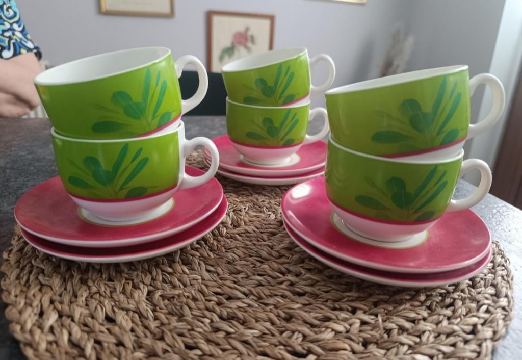 6 tasses et soucoupes Luminarc Latifolia, Maison & Meubles, Cuisine | Vaisselle, Enlèvement ou Envoi, Comme neuf