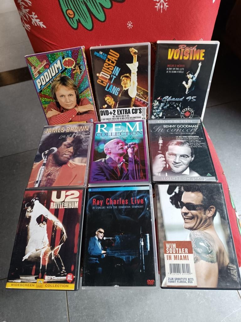 26 muziekdvd's, Enlèvement ou Envoi