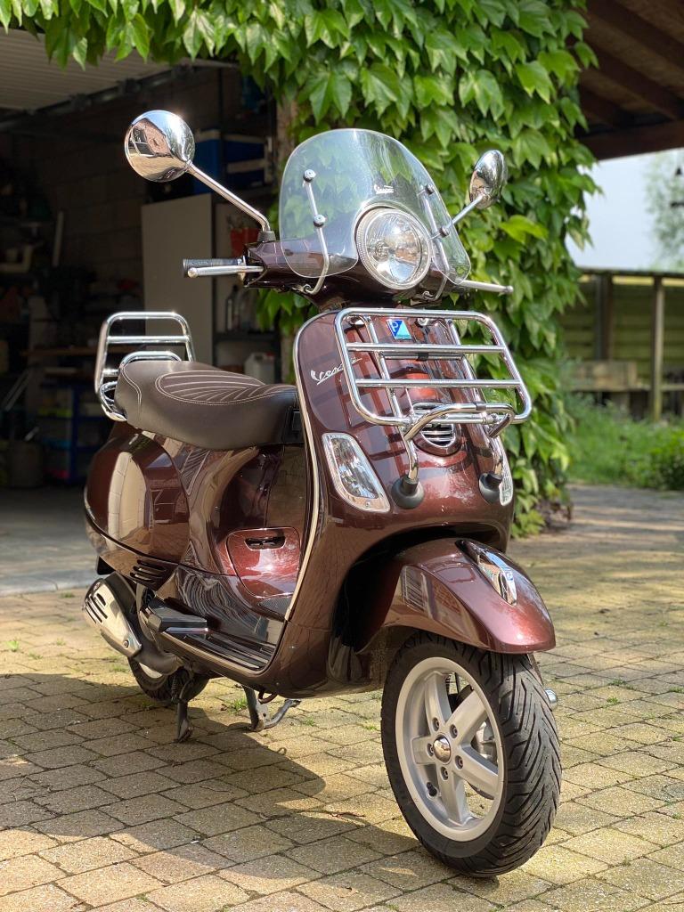 vespa touring LX, Vélos & Vélomoteurs, Scooters | Vespa, Utilisé, Vespa LXV, Classe B (45 km/h), Essence, Enlèvement