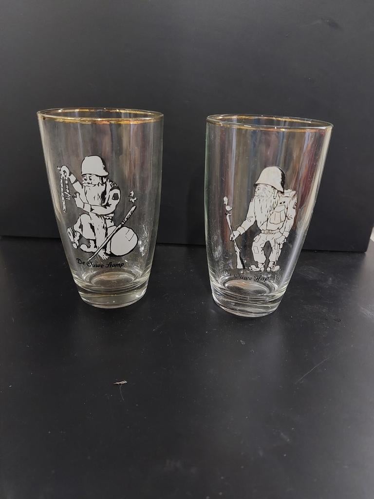Oude glazen jaren 50 -60 defensie, Verzamelen, Glas en Drinkglazen, Zo goed als nieuw, Bierglas, Ophalen of Verzenden