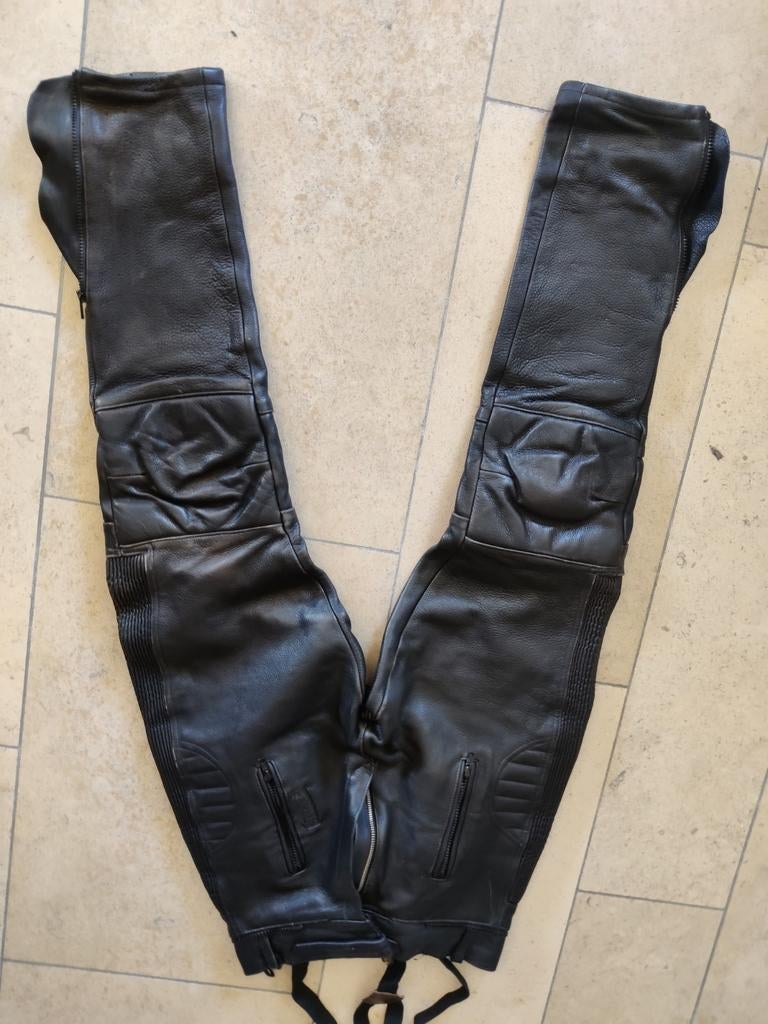 Motorbroek dames, Enlèvement, Femmes