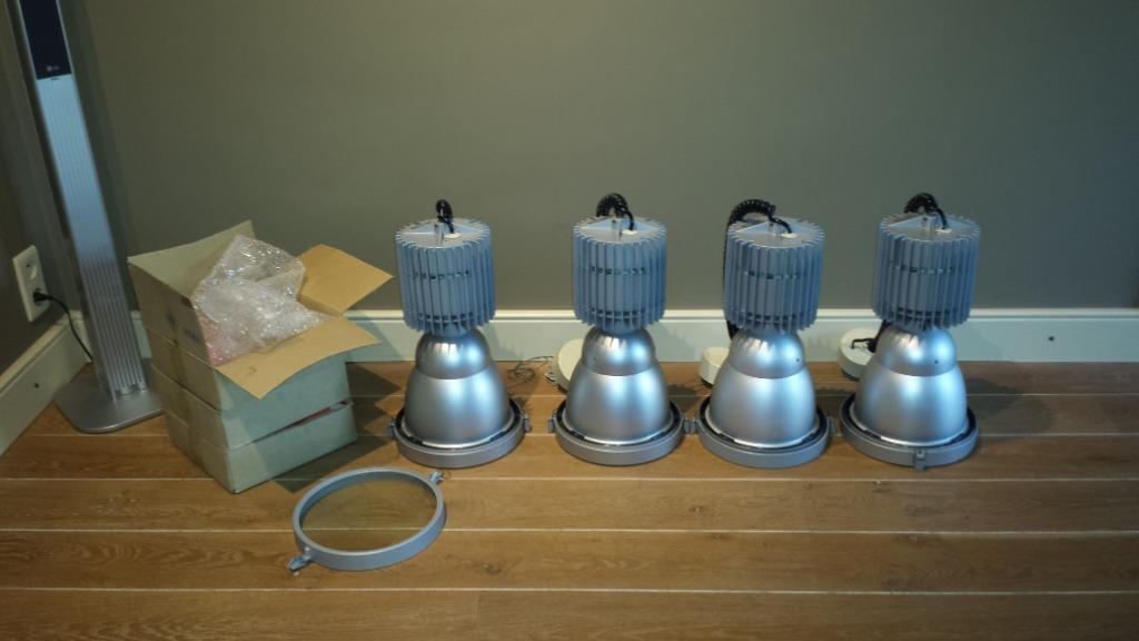 ERCO down pendel lights 4 stuks, Ophalen, Zo goed als nieuw, Glas, Industrieel