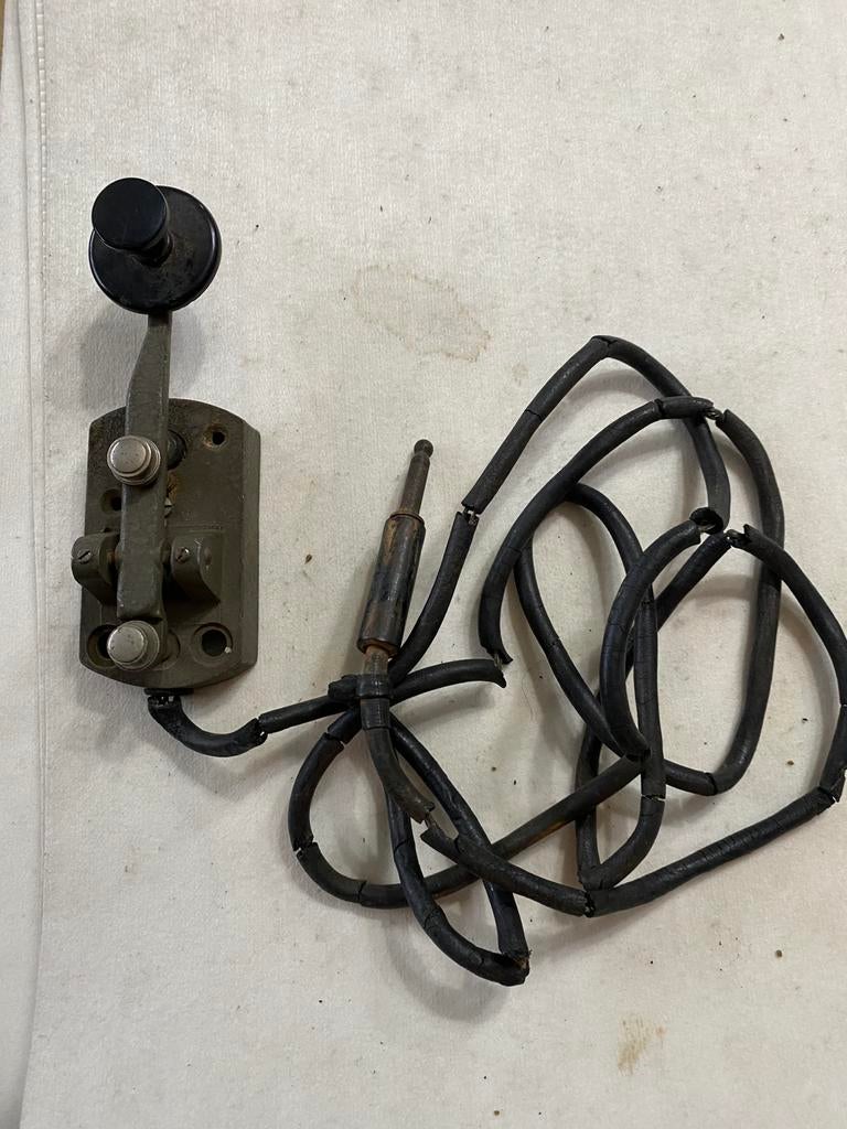 Manipulateur morse Dyna de 1947, Collections, Objets militaires | Général, Autres, Enlèvement ou Envoi