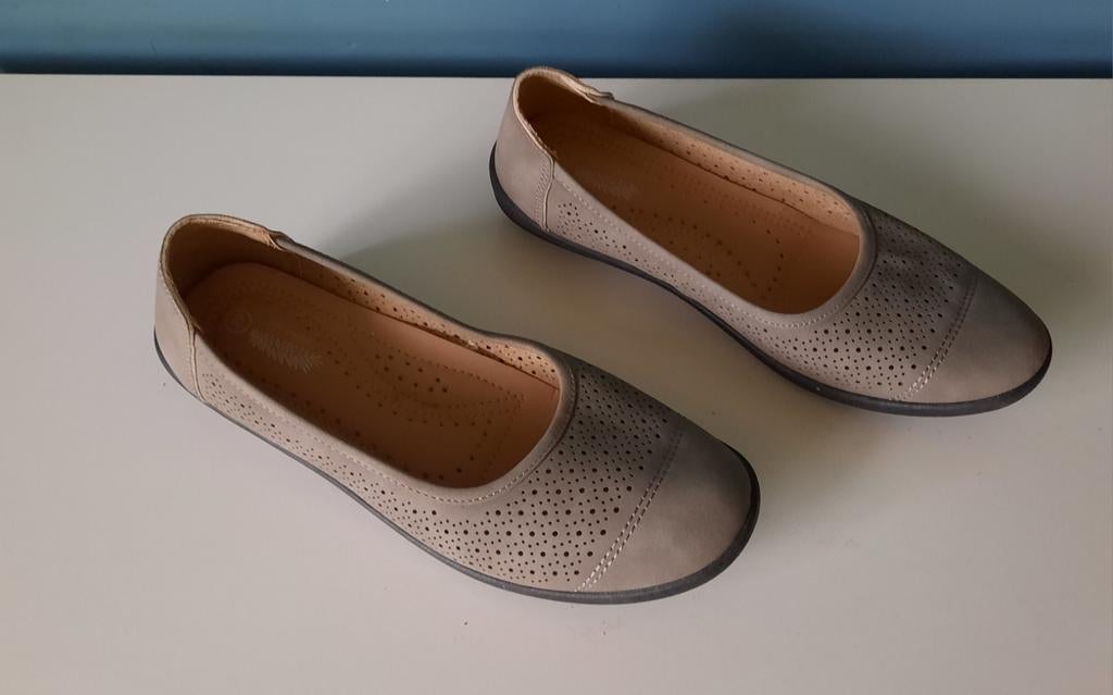 Comfort schoenen "39", Kleding | Dames, Schoenen, Instappers, Ophalen of Verzenden, Comfort, Gedragen