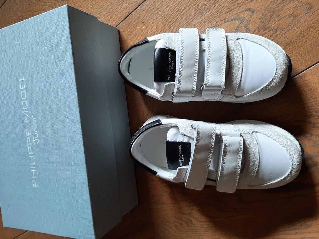 Nieuwe Philippe Models maat 27., Ophalen, Nieuw