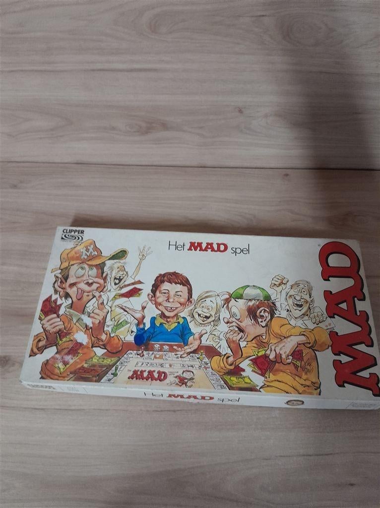 Het mad Spel - parker - s5138, Hobby en Vrije tijd, Gezelschapsspellen | Bordspellen, Verzenden, Zo goed als nieuw