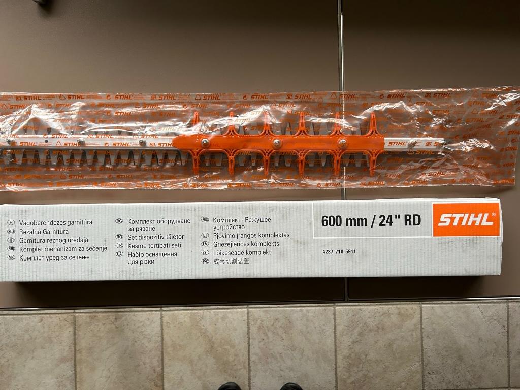 Stihl - mes heggenschaar - HS 82 R / HS 81 R - NIEUW - L600, Tuin en Terras, Ophalen of Verzenden, Nieuw, Benzine, Stihl