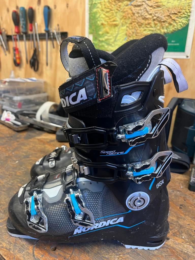 Skischoenen Nordica Speedmachine 95 25.5 (38-39), Gebruikt, Schoenen, Ophalen of Verzenden, Nordica