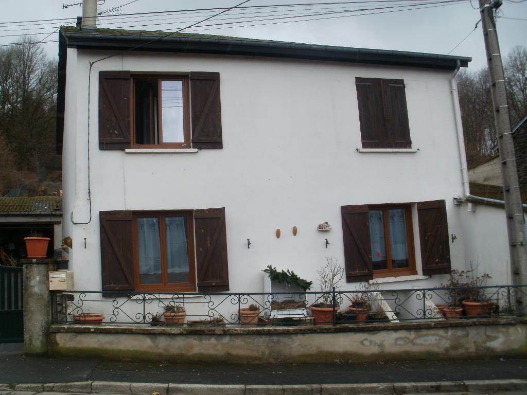 Maison, Ville, Maison d'habitation, Bogny sur meuse, 5 pièces