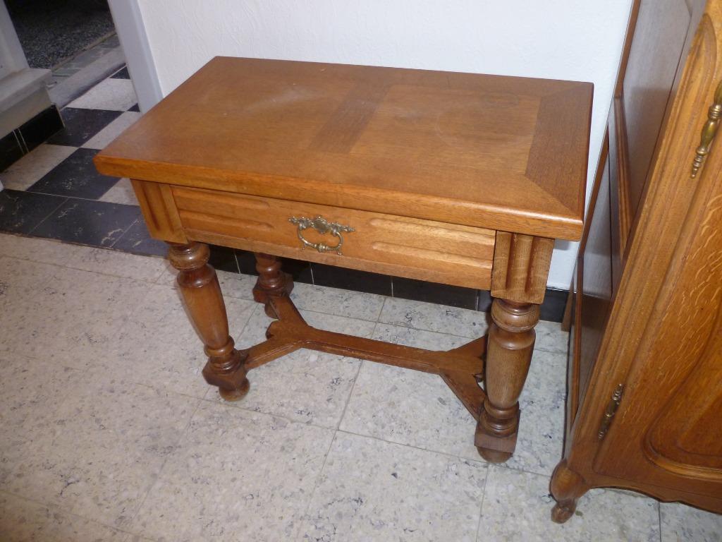 EIKEN BIJZET TAFELTJE, Antiek en Kunst, Ophalen