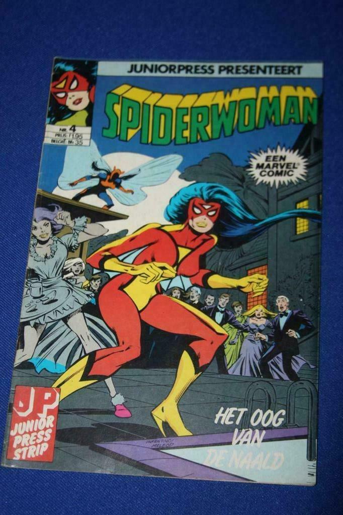 Spiderwoman nr 4 ( misdruk 2x cover ) 1e druk 1982, Eén comic, Amerika, Ophalen of Verzenden, Zo goed als nieuw