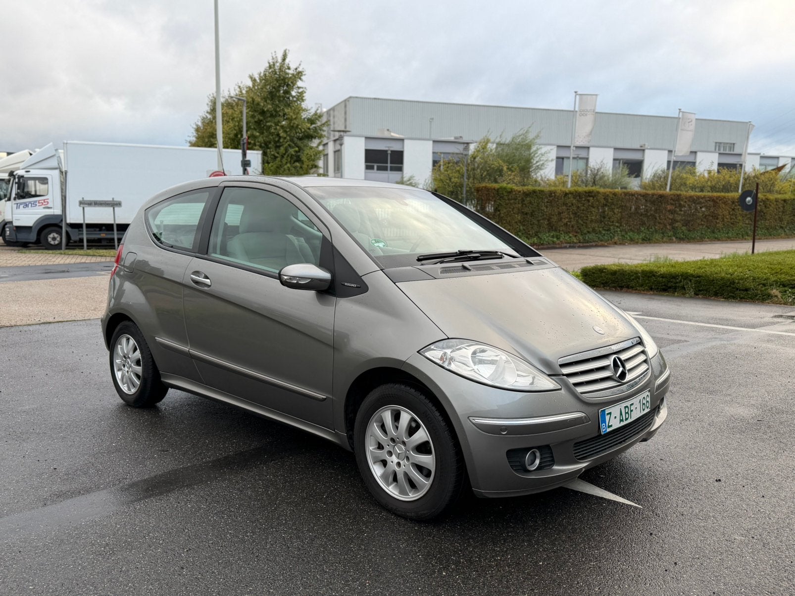 Mercedes A170 Benzine / Airco / Trekhaak / onderhoudsboekje, Auto's, Mercedes-Benz, Voorwielaandrijving, Stof, https://public.car-pass.be/vhr/a130c97b-3de8-4f78-aaf1-5f4ccda36603
