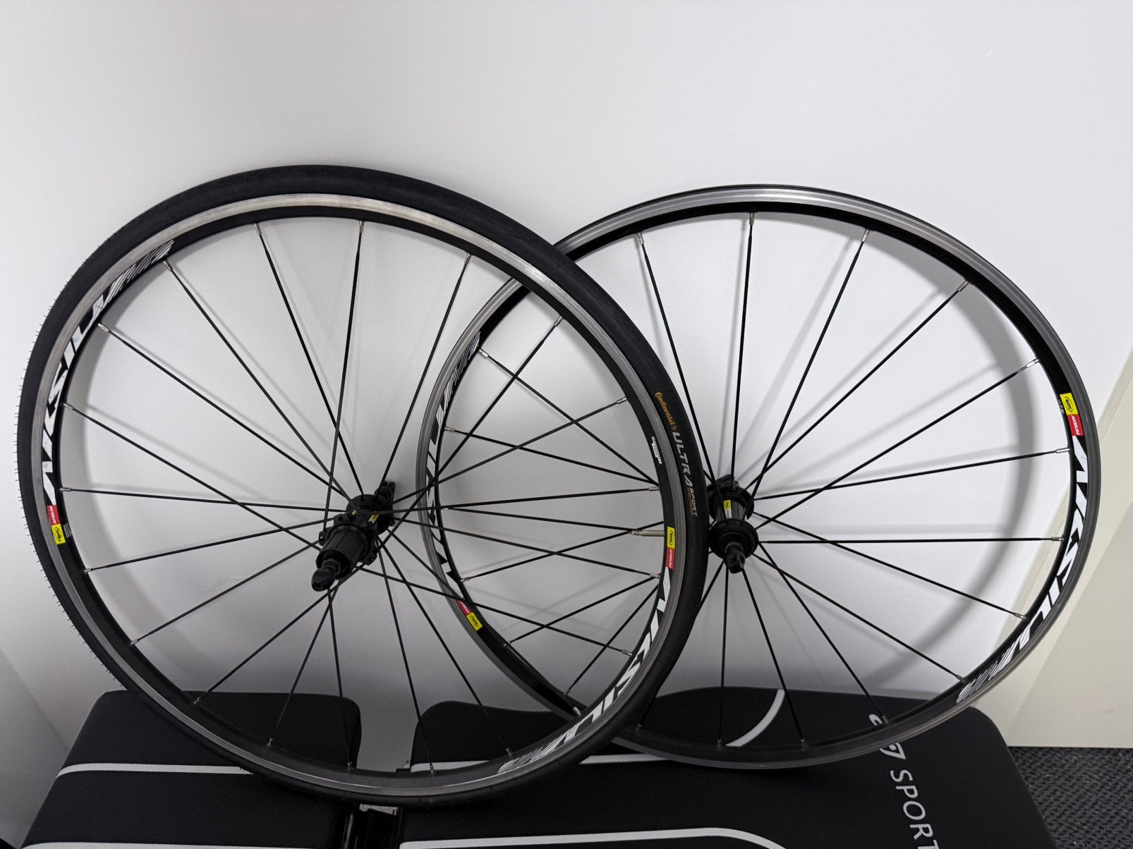 Mavic Aksium Wielset Racefiets (Velgrem), Fietsen en Brommers, Ophalen, Gebruikt, Racefiets, Aluminium