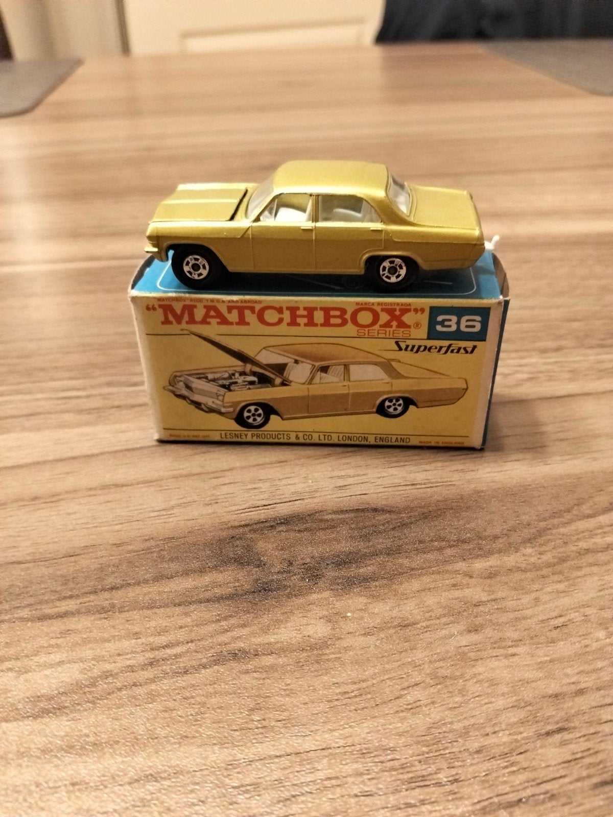 matchbox SUPERFAST nr36 Opel Diplomat & F-box.
MIB
bieden va, Verzenden, Matchbox