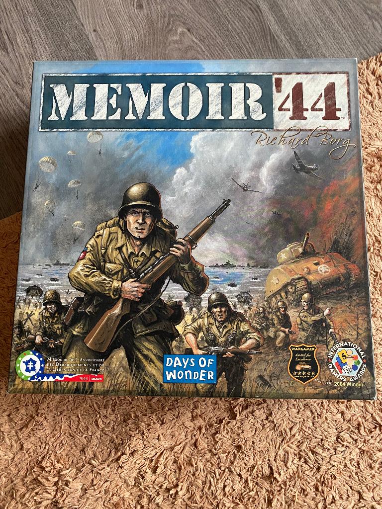 Memoir ‘44 days of wonder gezelschapsspel, Ophalen, Zo goed als nieuw