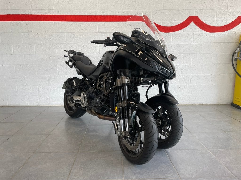 Yamaha Niken 900 *3 Valises*, Motoren, Bedrijf, Toermotor, Handgeschakeld, Nieuw