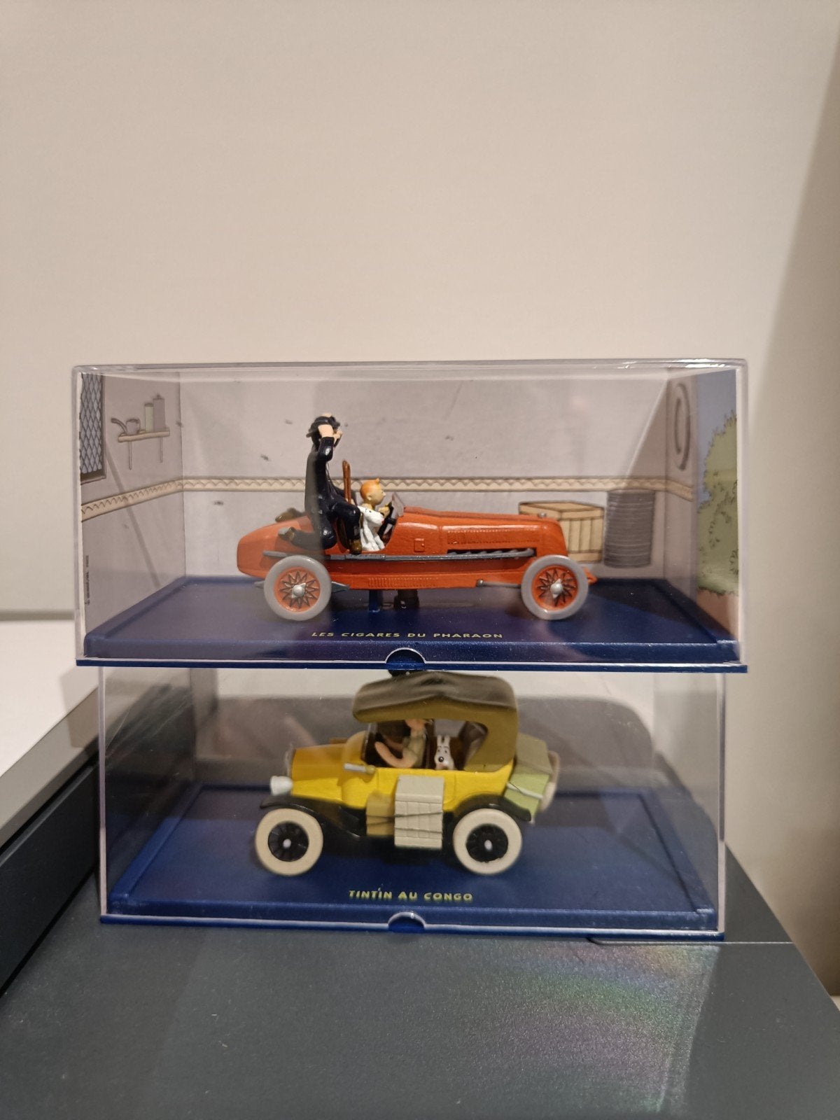 2 voitures Tintin, Enlèvement, Comme neuf