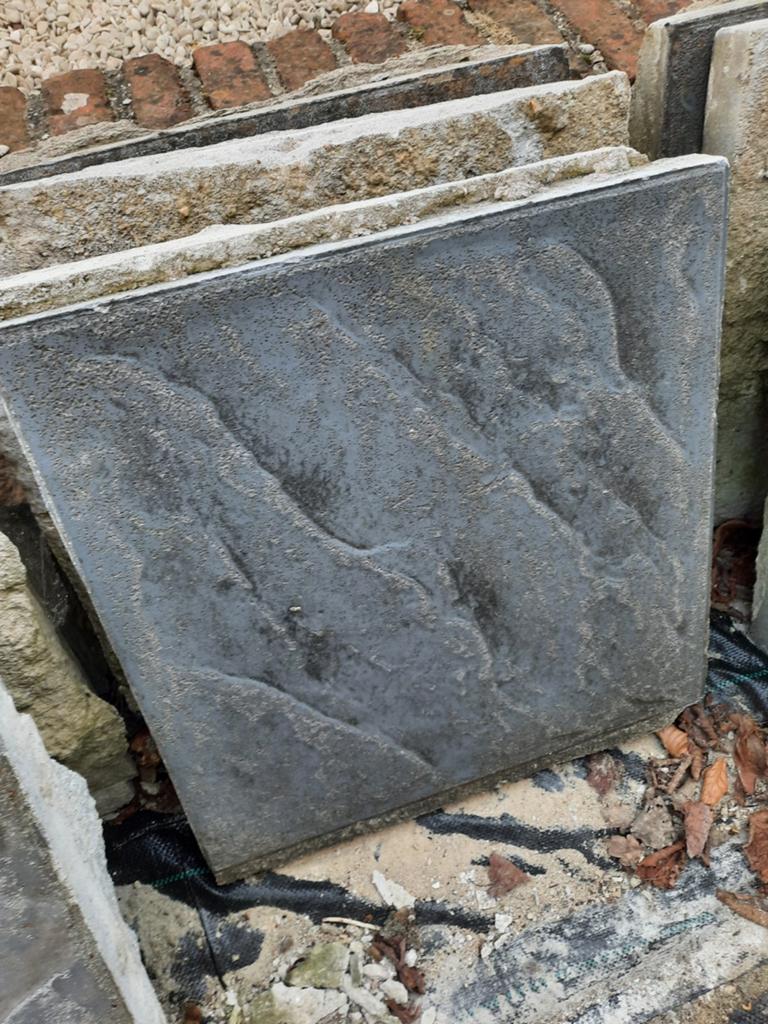 Terrastegels ongekuist . GRATIS, Doe-het-zelf en Bouw, Tegels, Ophalen