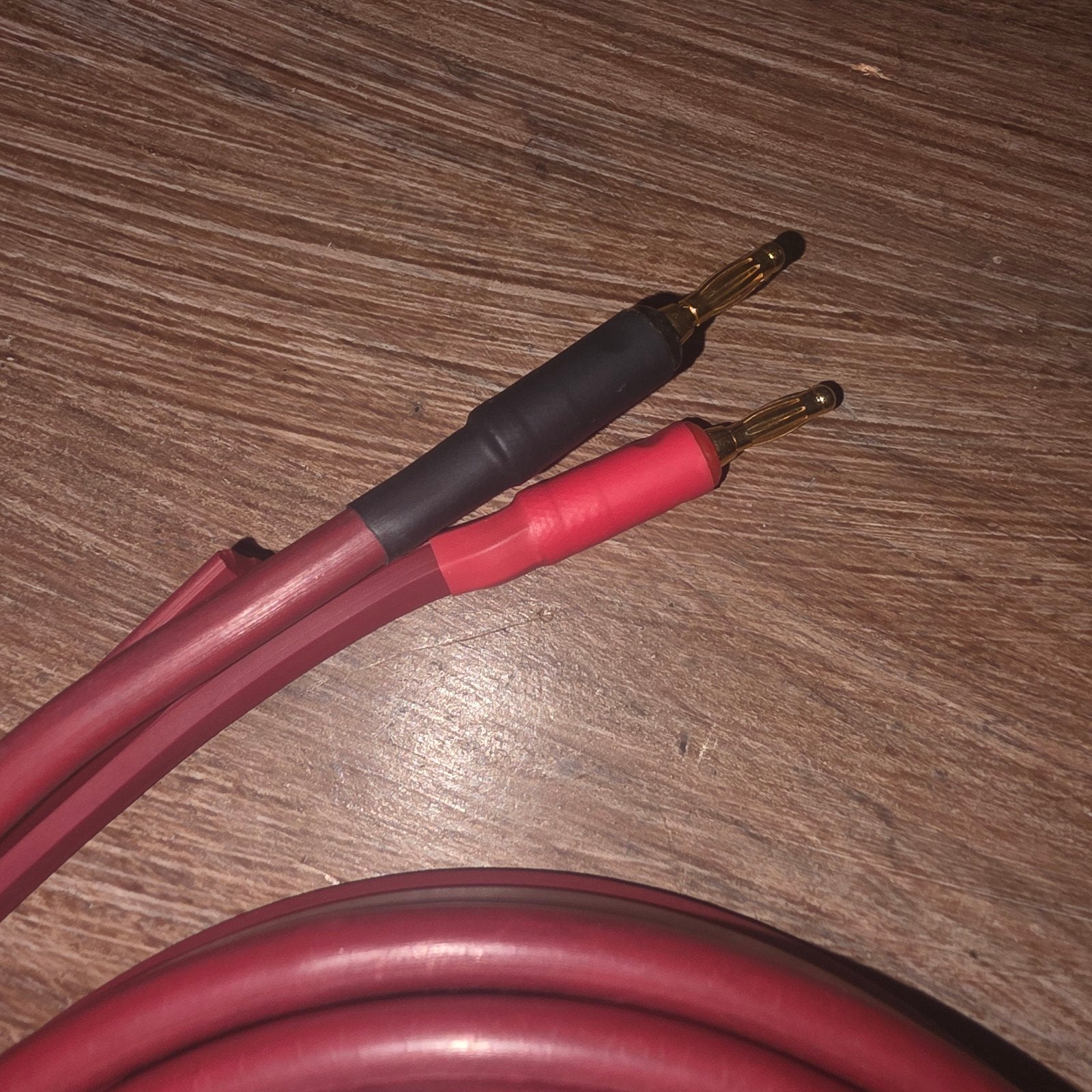 van den hul mc magnum luidsprekerkabel 2 x 2.40 m, Ophalen of Verzenden, Zo goed als nieuw, Luidsprekerkabel
