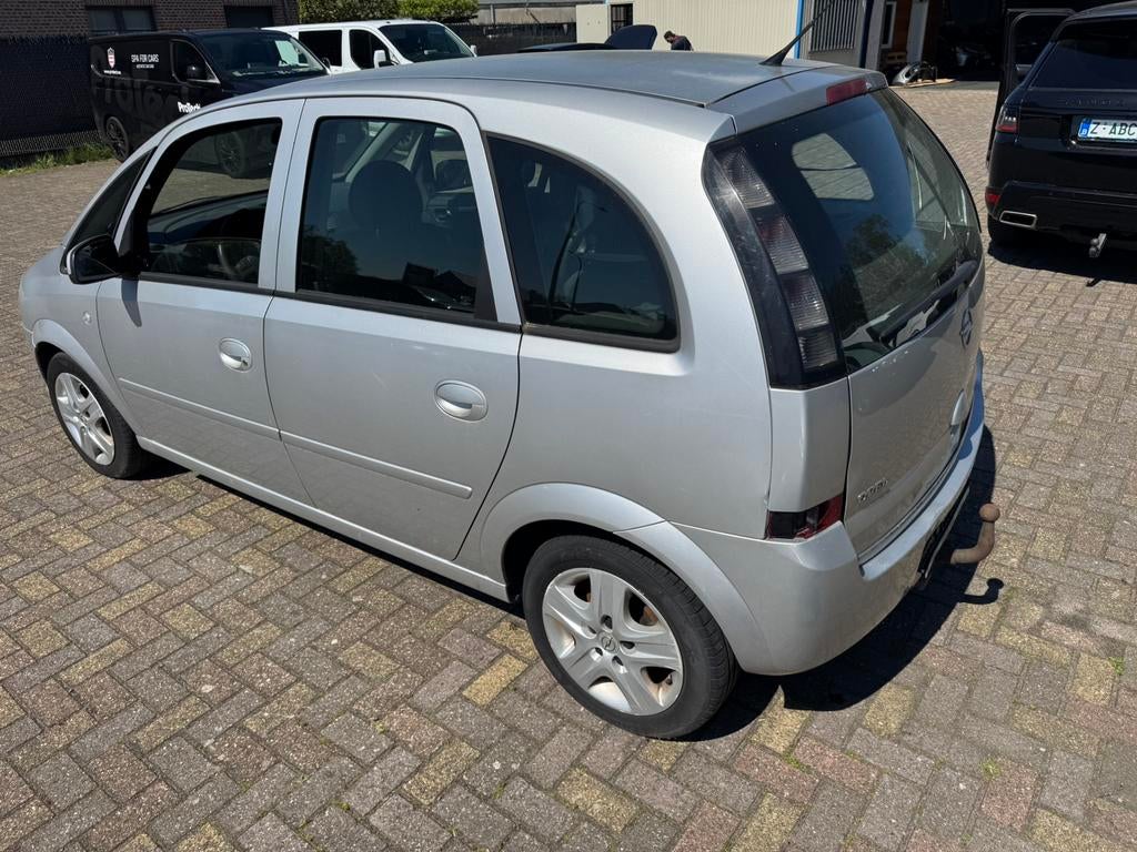 Opel meriva 2009 benzine 177dkm start&rijdt, Auto's, Opel, Voorwielaandrijving, Zwart, Bedrijf, 5 deurs