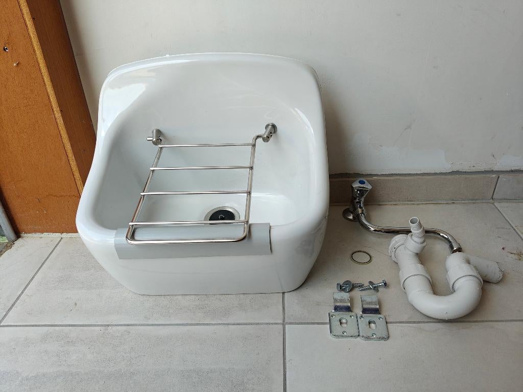 Ideal Standard porceleinen uitgietbak, Enlèvement, Comme neuf, Autres types