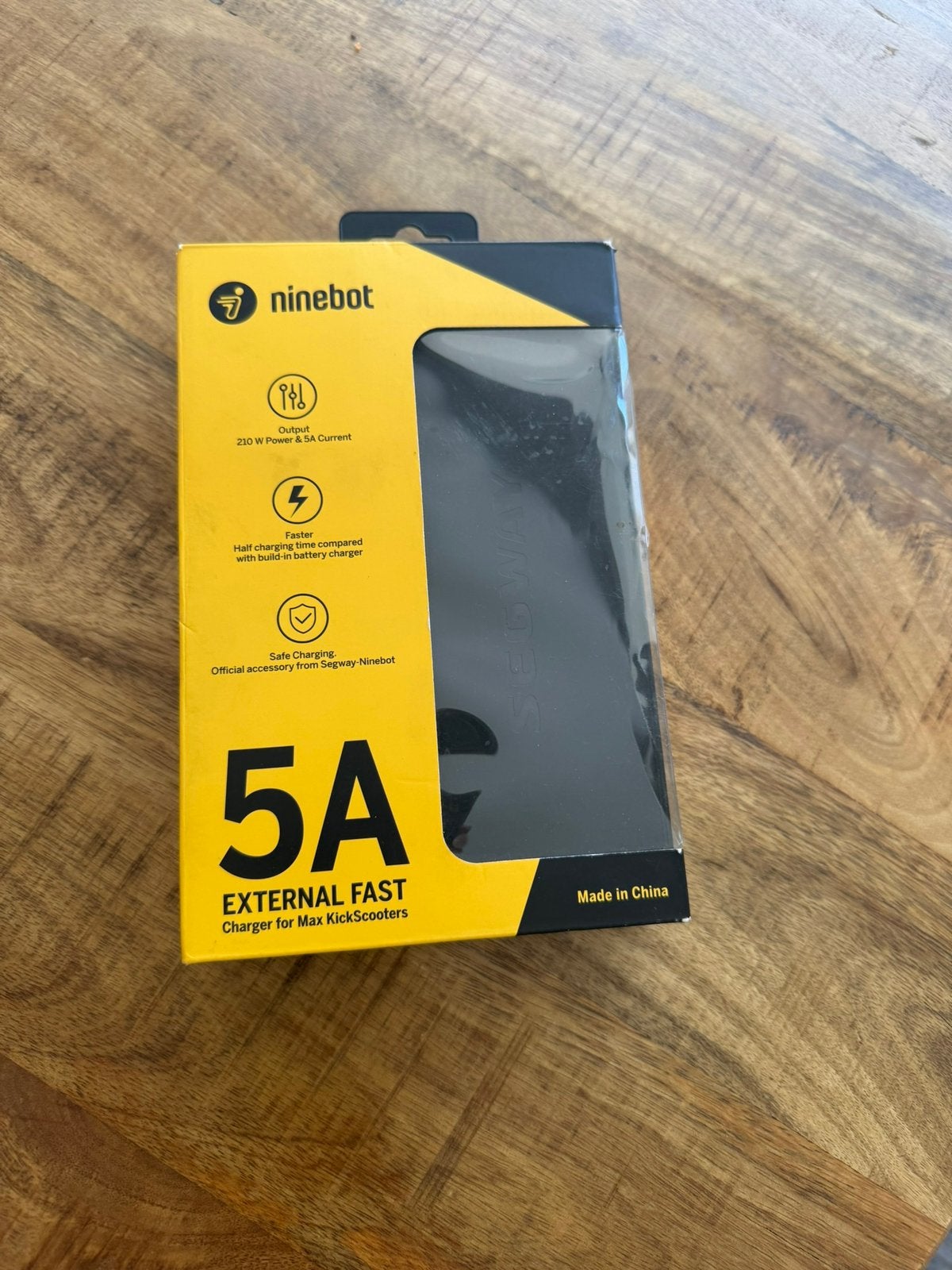Segway ninebot Fast charger, Fietsen en Brommers, Steps, Ophalen, Zo goed als nieuw