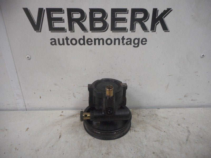 POMPE DE DIRECTION Volvo 440 (volvo470284 26039584 va), Info@volvocars.com, Volvo Car Germany GmbH, Siegburger Straße 229
50679  Köln, DE
