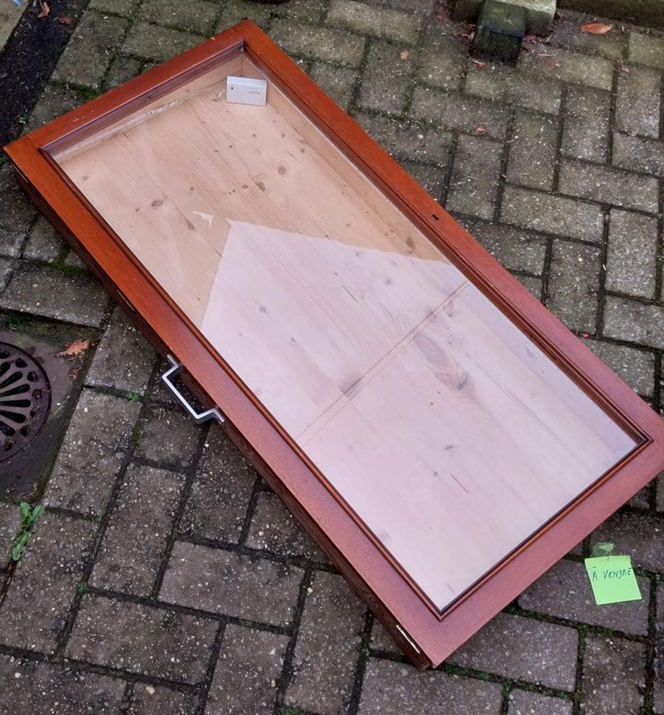 Tafelvitrine, handgemaakte presentatie, Ophalen
