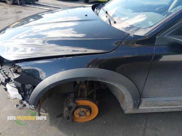 Scherm links-voor van een Volvo XC70 (452-26), Gebruikt, -, -, Volvo