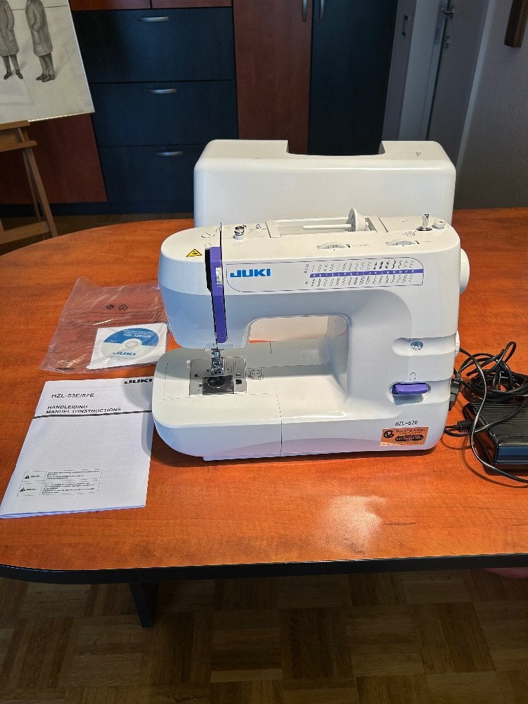 Naaimachine, Ophalen, Zo goed als nieuw, Naaimachine, Overige merken