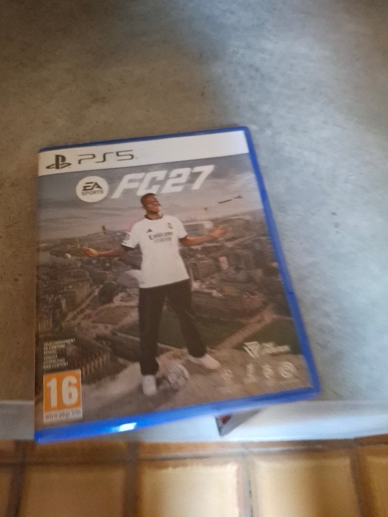 Ps5 fc 27, Games en Spelcomputers, Ophalen, Zo goed als nieuw