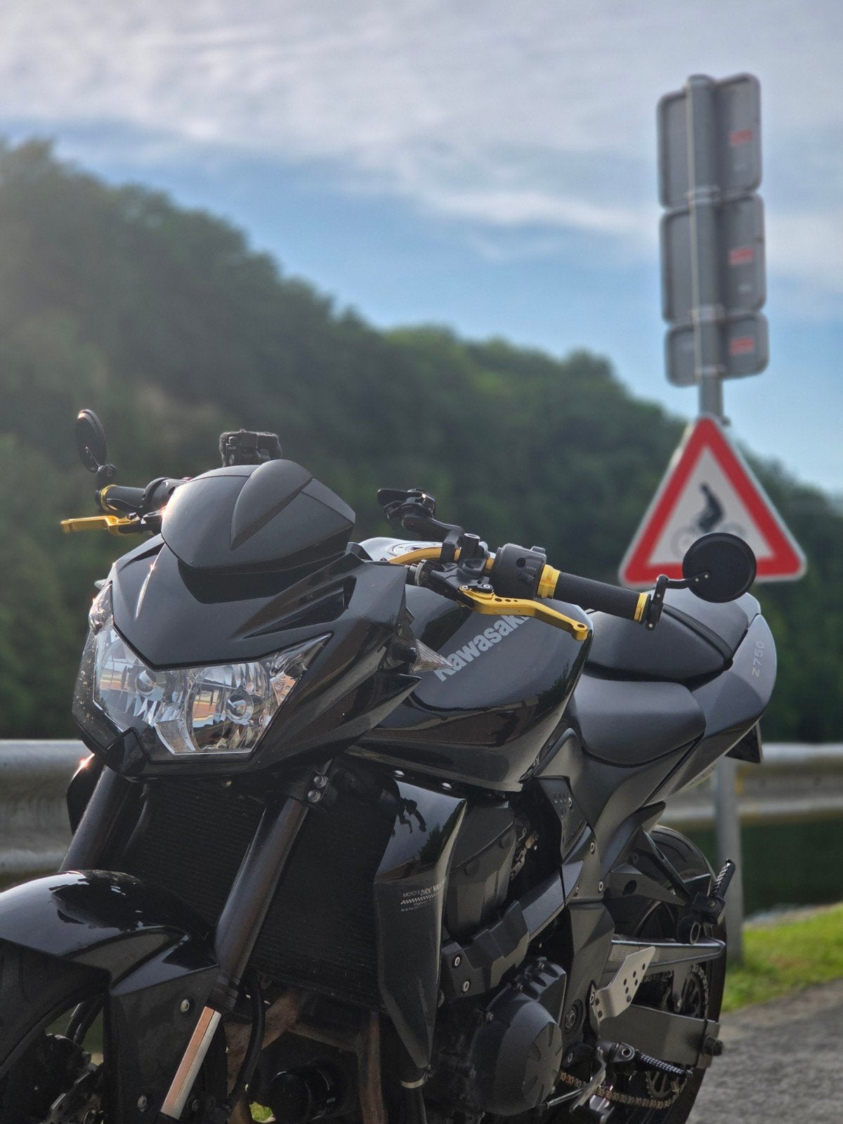 Kawasaki Z750 2010, Ophalen