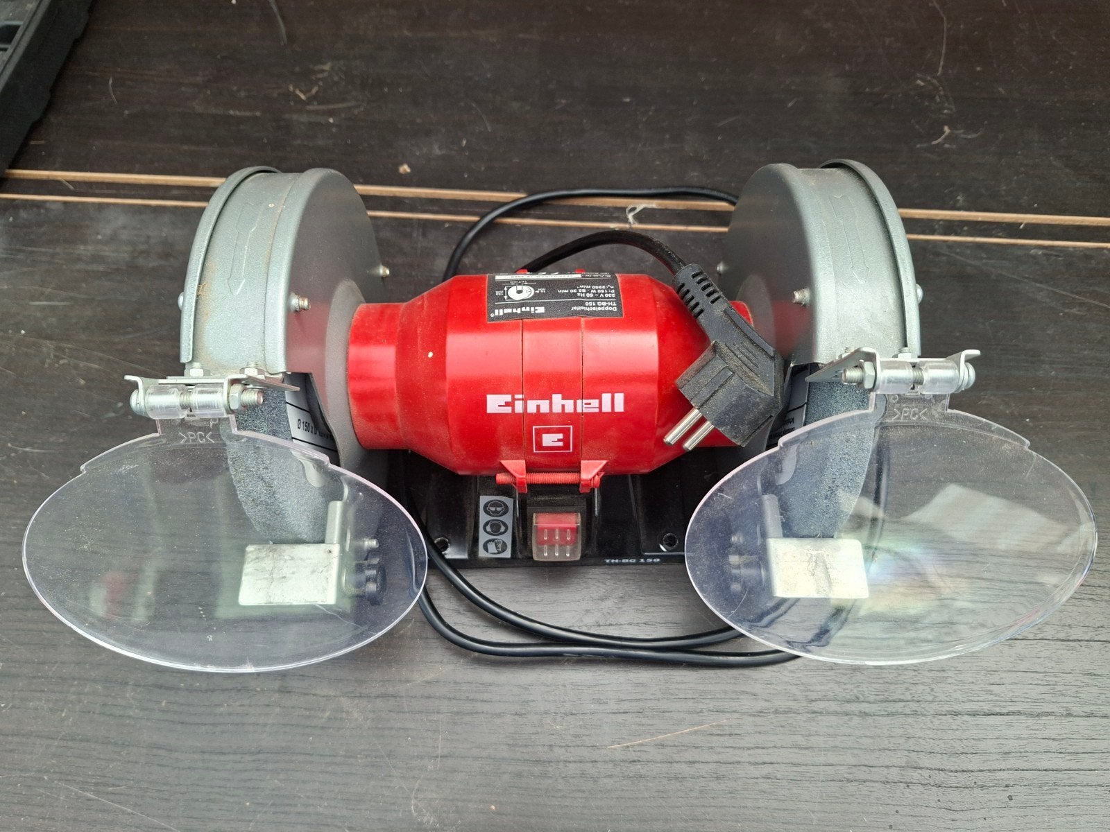 Dubbele slijpmachine, Enlèvement