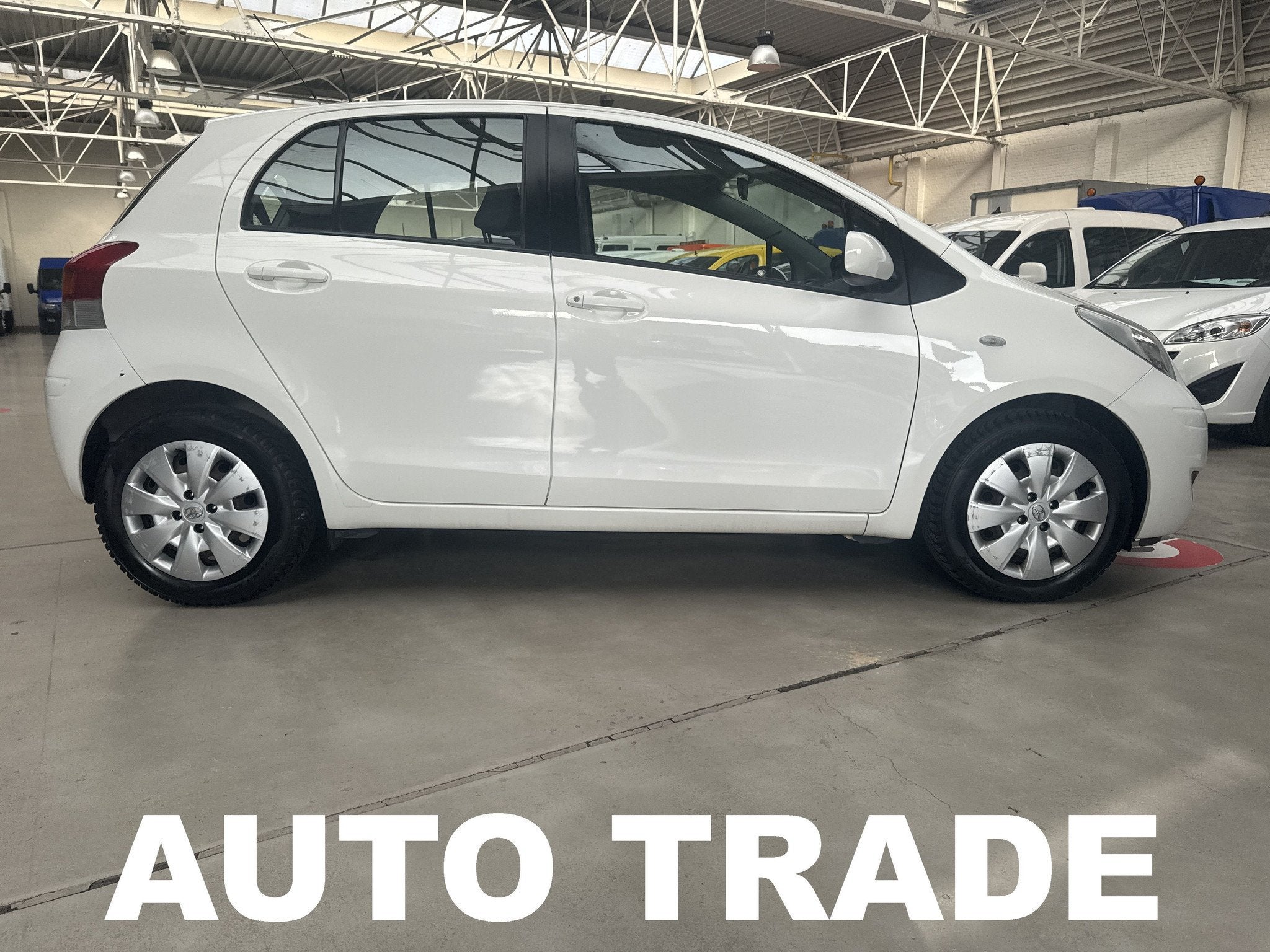 Toyota Yaris 1.4B | Airco | 1ste Eig. | 122.000km | 1j Gar., Autos, Toyota, Achat, Rétroviseurs électriques, Entreprise, Boîte manuelle