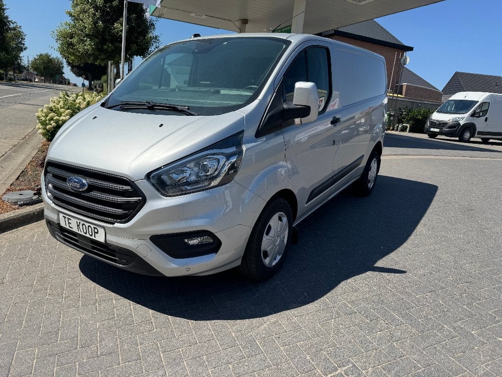 Ford Transit Custom 2023 85000km 15900€+btw, Auto's, Voorwielaandrijving, Stof, 4 cilinders, 5 deurs