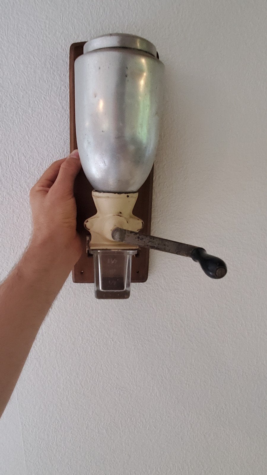 Vintage wandkoffiemolen, Ophalen, Koffiemolen