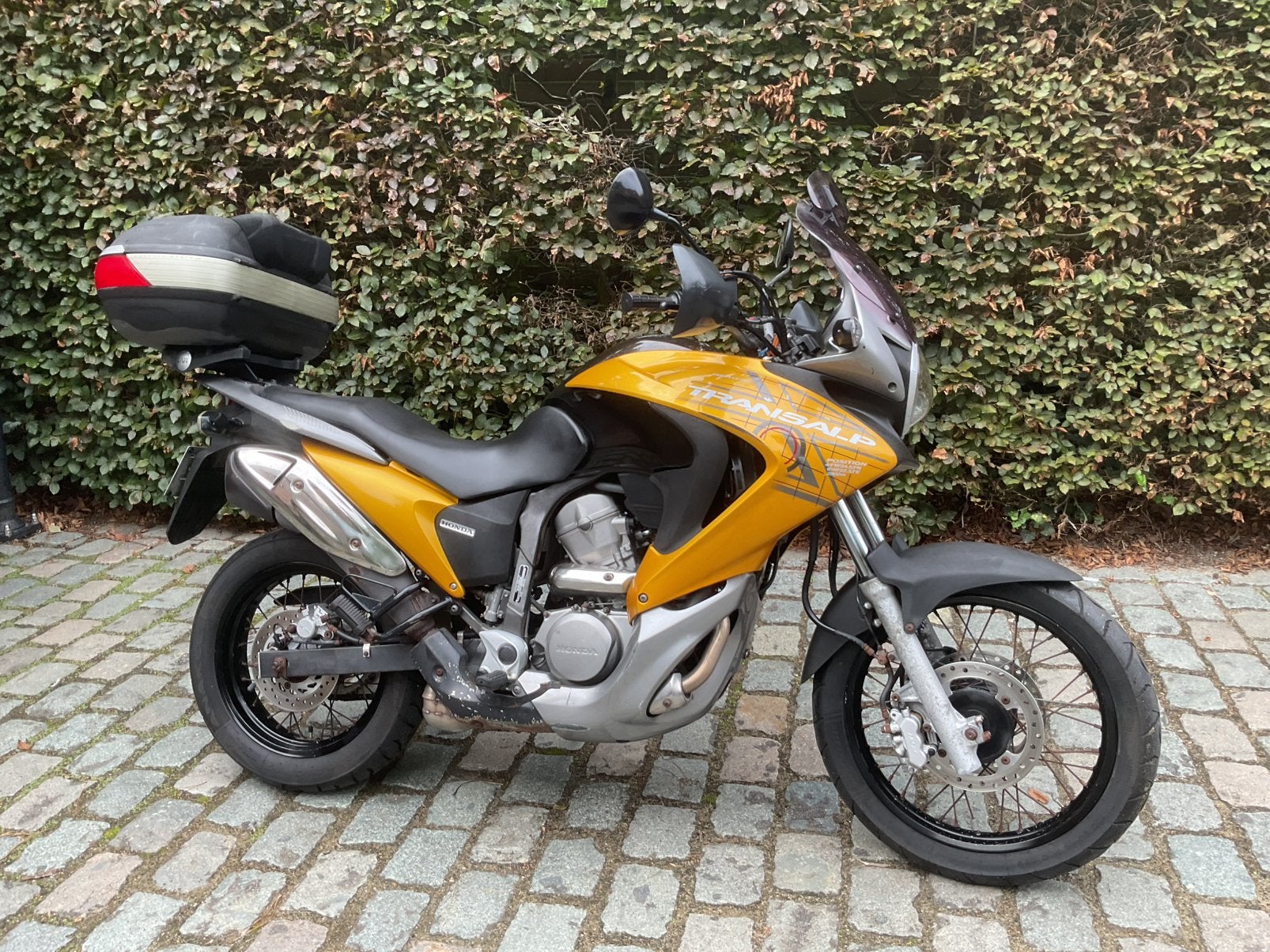 Transalp 700, Motos, Particulier, ABS