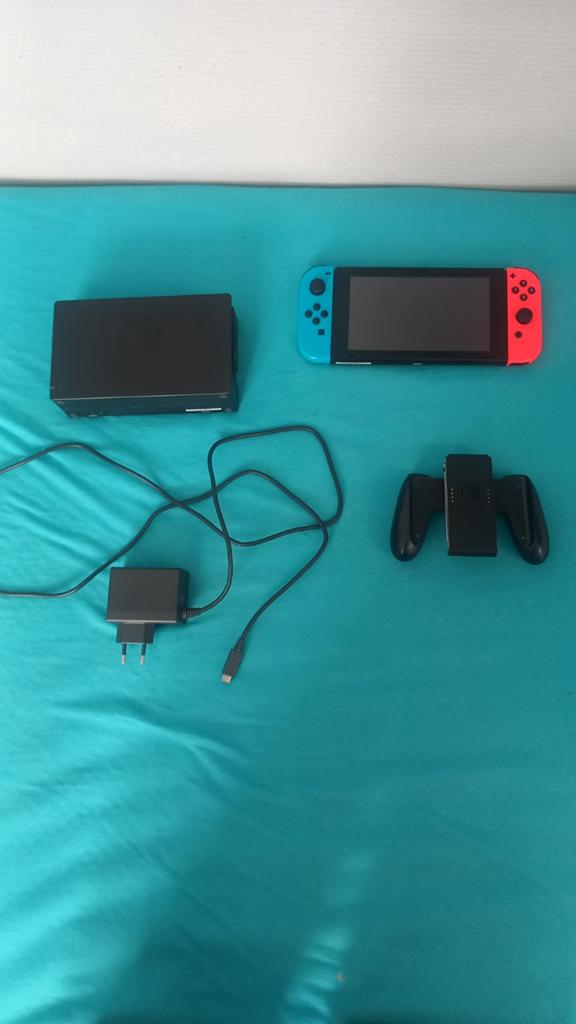 Nintendo switch with everything you need, Ophalen of Verzenden